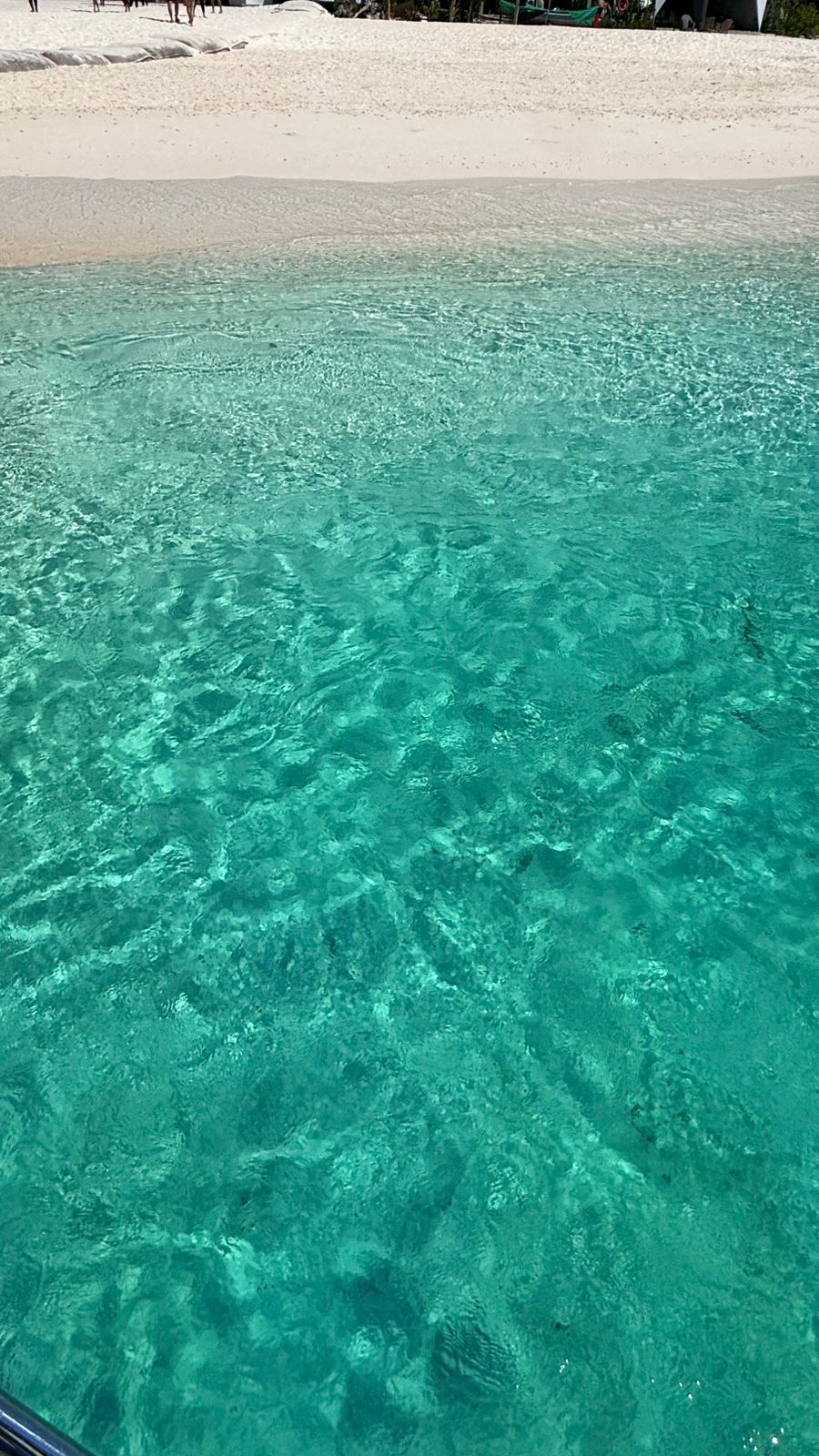 Agua turquesa